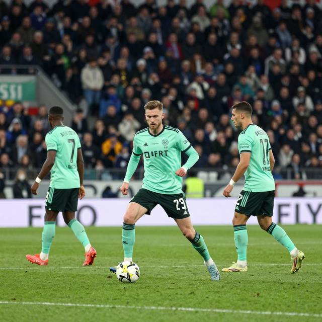 Fach-Donaufeld 2-3 Admira Wacker: Đội khách tiếp tục ám ảnh đối thủ bằng chiến thắng kịch tính